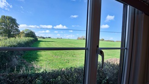 Belview Cottage Dorset - rural view